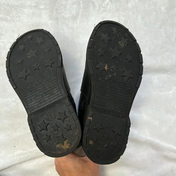 Girls Cat and Jack Chelsea Boots sz 1 - Picture 3 of 4